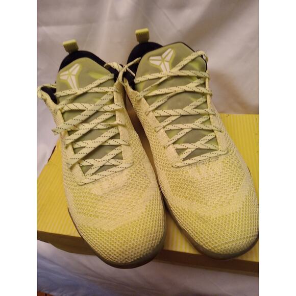 Nike Men's Size 14 Kobe 11 Elite 4KB Low Ghost of Christmas Past (824463-334) - Picture 1 of 10